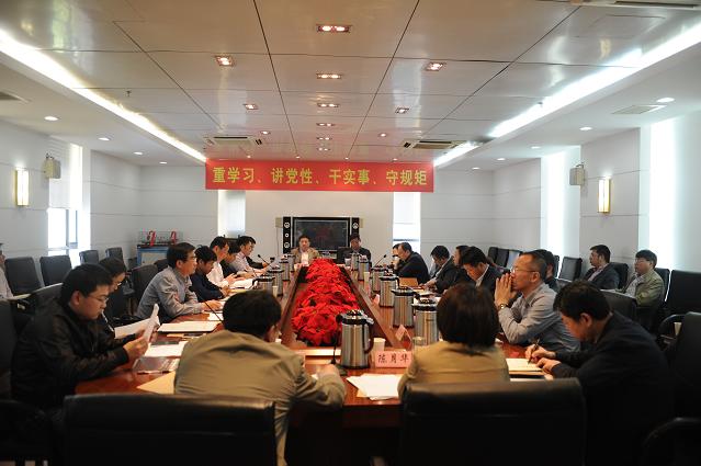 2015��4��ȫ�����ָ��ͨ�Ź��������ٿ�