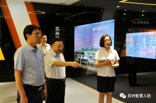 ���ݰ������г�һ�����տ�������������